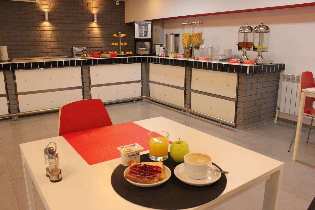Chisto Hotel Gomel Restaurant bilde